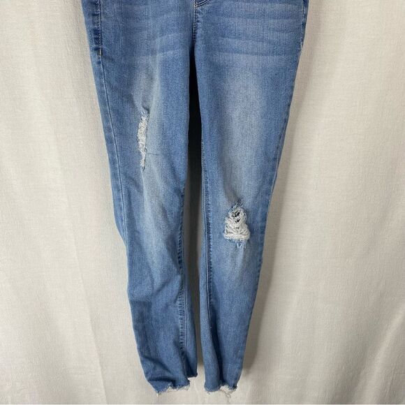 5/$25 Squeeze Blue Denim Girls Distressed Raw Hem Overall Jeans Pockets 10 - Picture 4 of 10